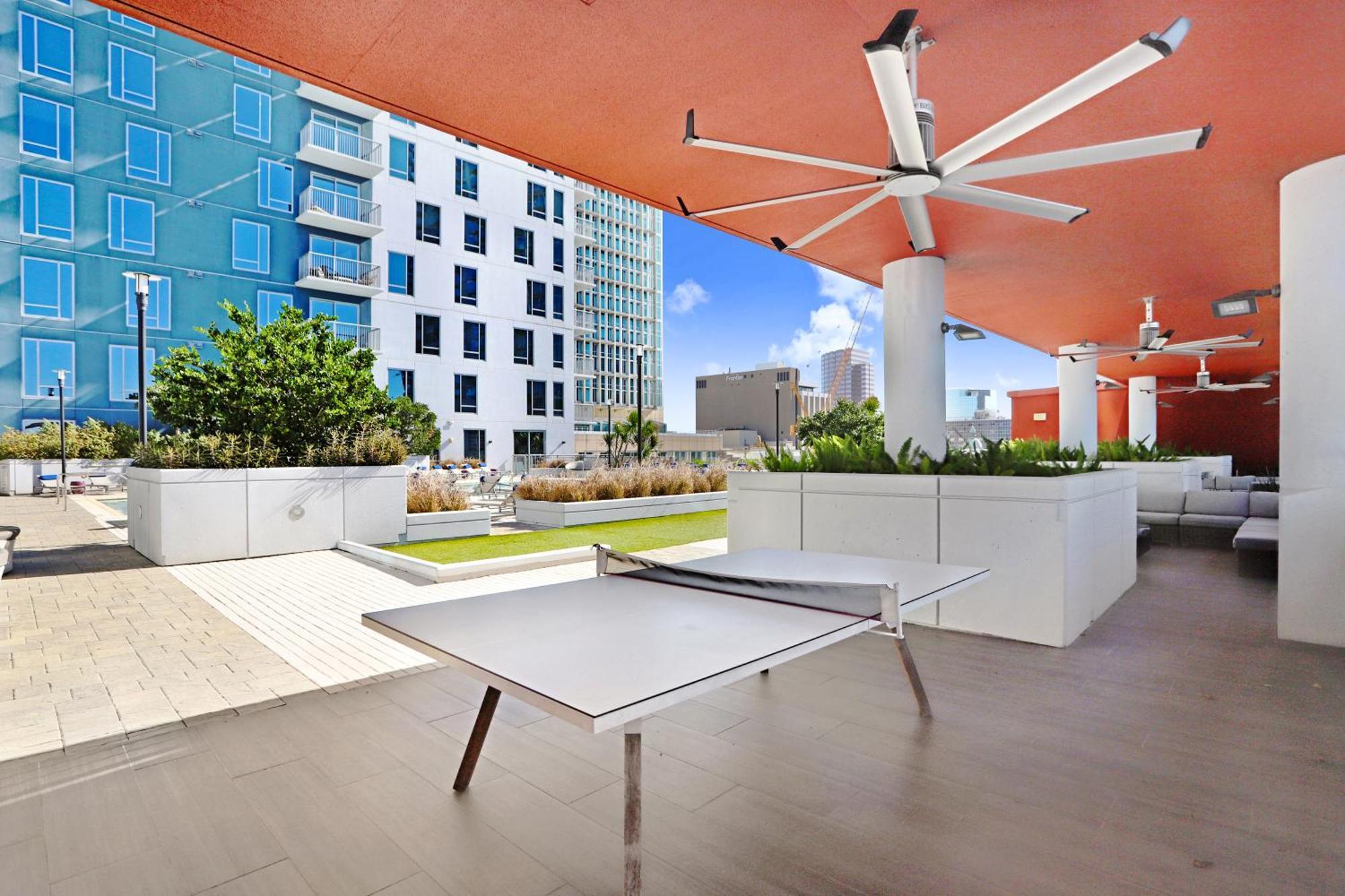 Downtown Tampa Gem 1-Bd W/Pool, Gym, & Sky Lounge Apartment Exterior photo
