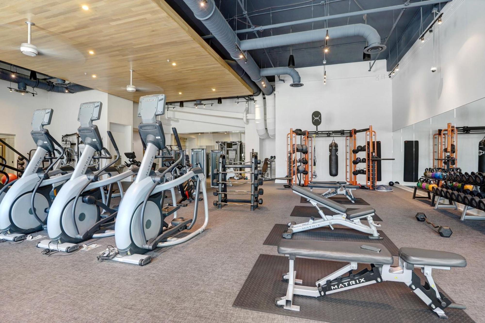 Downtown Tampa Gem 1-Bd W/Pool, Gym, & Sky Lounge Apartment Exterior photo